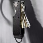 LECERTO ALUMINIOWE ETUI BRELOK NA KLUCZE CARBON - obrazek 3